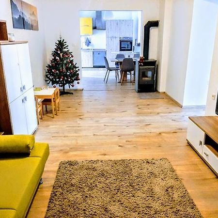 Zoe Apartment Maribor Exterior photo